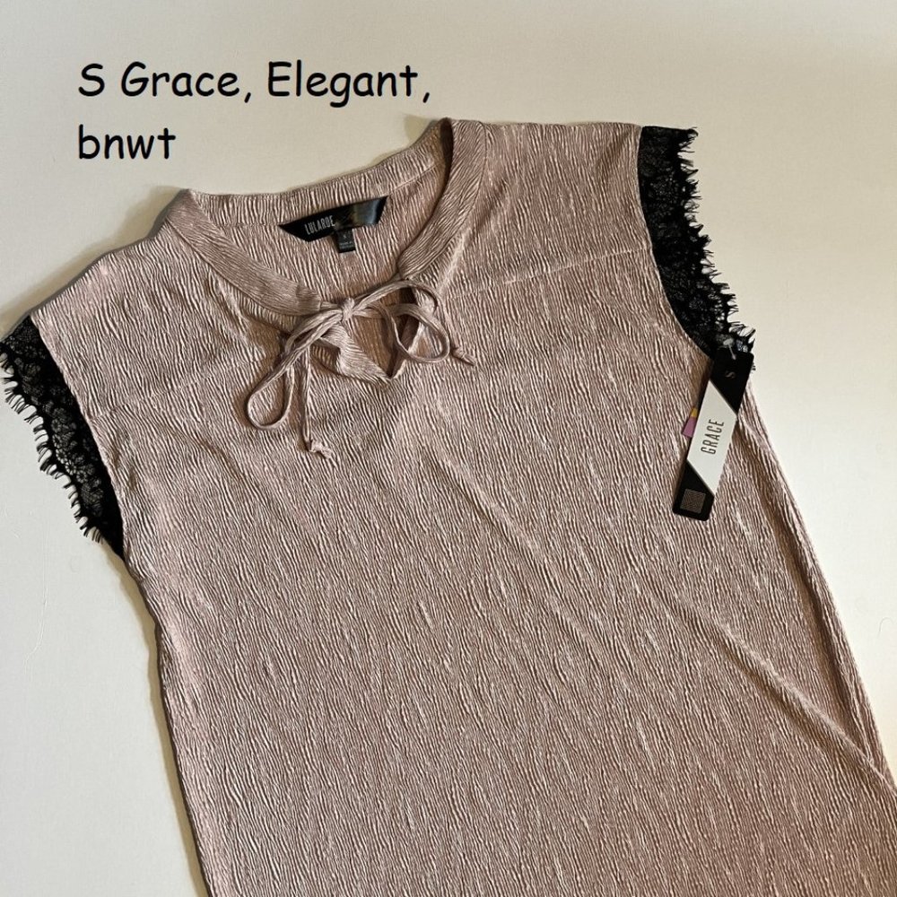 Small Lularoe Grace Elegant top, pink with black lace trim